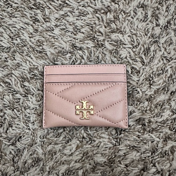 Tory Burch Kira quilted card holder - Picture 5 of 8